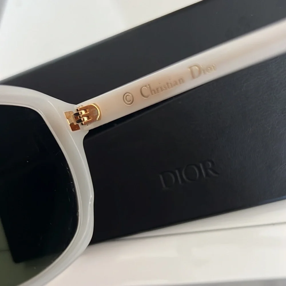 Christian Dior Abstract Aviator Sunglasses Pink Lens Milk/Gold Frame with Case - Picture 6 of 9